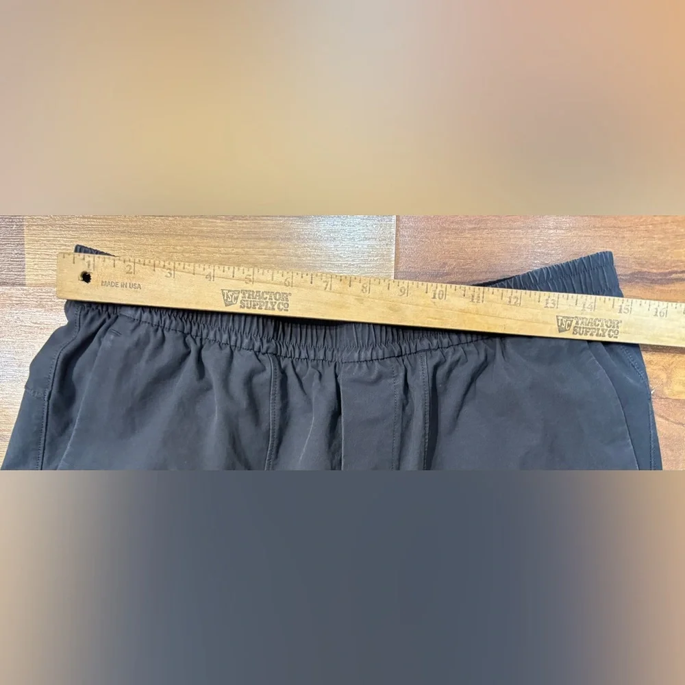 lululemon athletica Men's Flat Front Athletic Shorts - Black